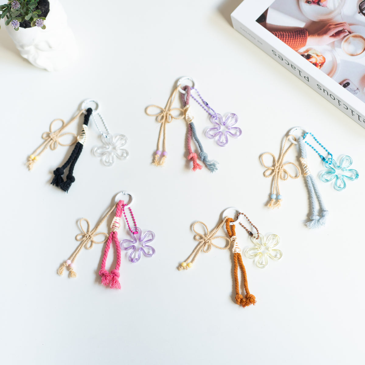 ERMY - Bag Charm Gantungan Kunci Tas